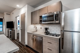 Hyatt House Nashville Downtown / Convention Center