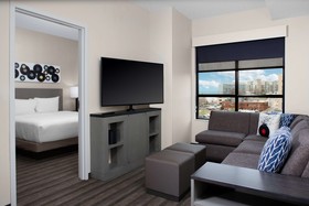 Hyatt House Nashville Downtown / Convention Center