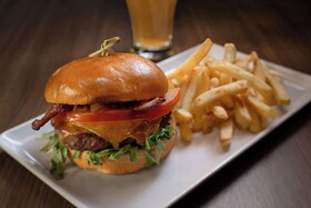Hyatt Place Nashville / Green Hills