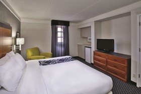 La Quinta Inn by Wyndham Nashville South