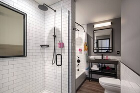 Moxy Nashville Vanderbilt at Hillsboro Village