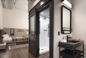 Moxy Nashville Vanderbilt at Hillsboro Village