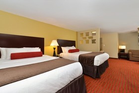 Quality Suites Nashville Airport