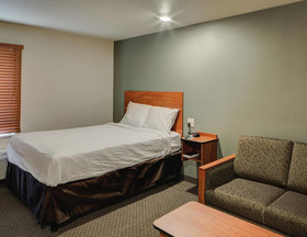 WoodSpring Suites Nashville Southeast