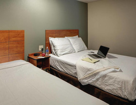 WoodSpring Suites Nashville Southeast