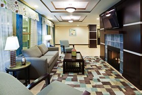 Holiday Inn Express Hotel & Suites Newport South