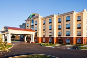Holiday Inn Express Hotel & Suites Newport South