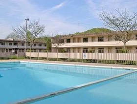 Days Inn by Wyndham Oak Ridge Knoxville