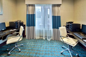 Holiday Inn Express Hotel & Suites Oak Ridge