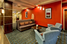 Holiday Inn Express Hotel & Suites Oak Ridge