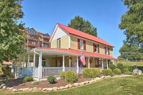 Appleview River Resort