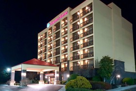 Vista Suites Pigeon Forge, SureStay Collection by BW