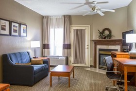 Vista Suites Pigeon Forge, SureStay Collection by BW