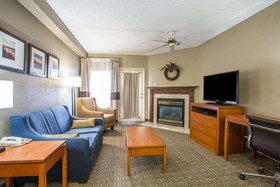 Vista Suites Pigeon Forge, SureStay Collection by BW