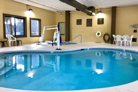 Vista Suites Pigeon Forge, SureStay Collection by BW