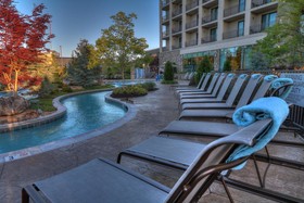 Courtyard Pigeon Forge