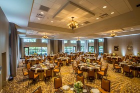 Courtyard Pigeon Forge