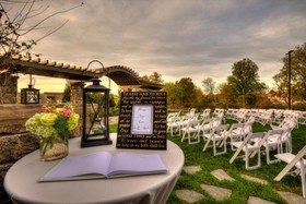 Courtyard Pigeon Forge