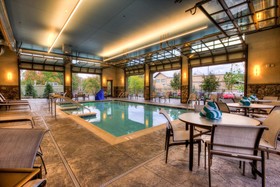 Courtyard Pigeon Forge