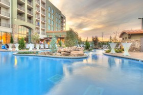 Courtyard Pigeon Forge