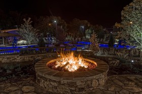 Courtyard Pigeon Forge