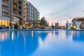 Courtyard Pigeon Forge