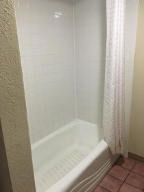 Bear Mount Inn & Suites