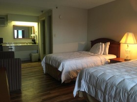 Bear Mount Inn & Suites