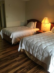 Bear Mount Inn & Suites