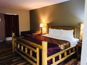 Bear Mount Inn & Suites
