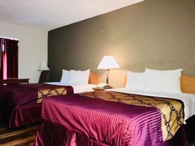 Bear Mount Inn & Suites