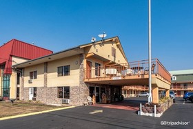 Pigeon Forge Parkway Inn