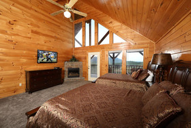 Majestic Mountain Lodge