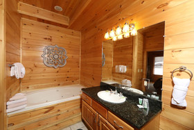 Majestic Mountain Lodge