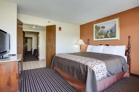 Mountain Vista Inn & Suites