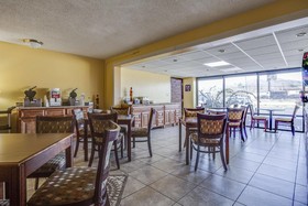 Mountain Vista Inn & Suites
