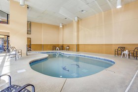Mountain Vista Inn & Suites