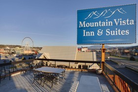 Mountain Vista Inn & Suites
