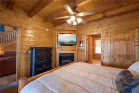 Suite Seasons