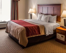 Comfort Inn & Suites