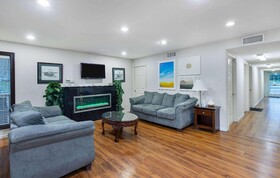 Days Inn by Wyndham Savannah