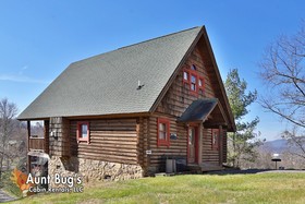 A Slice Of Paradise Cabin