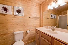 Emilys Hideaway Cabin