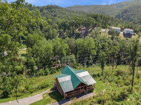 Emilys Hideaway Cabin