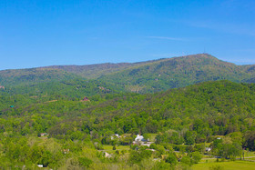 Misty Mountain Hideaway