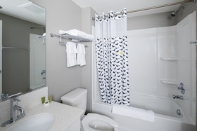 Uptown Suites Smyrna