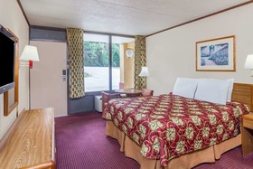 Serenity Inn Sweetwater