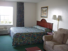 Hilltop Hotel