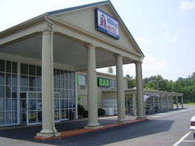 Hilltop Hotel