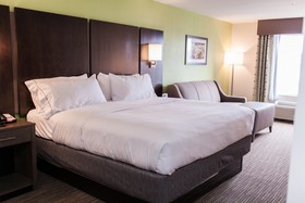 Holiday Inn Express & Suites Sweetwater